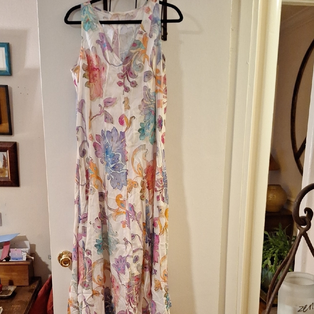 Soft Surroundings Cream Sleeveless V-Neck Maxi Sundress